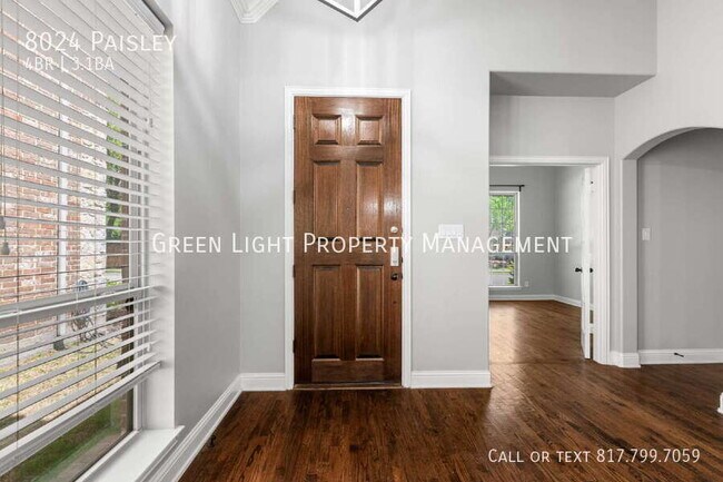 Building Photo - 8024 Paisley-