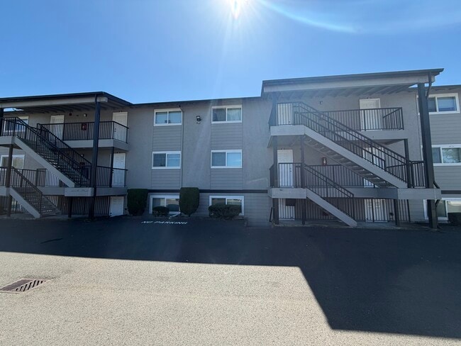 Building Photo - Aladdin Camelot Apartments
