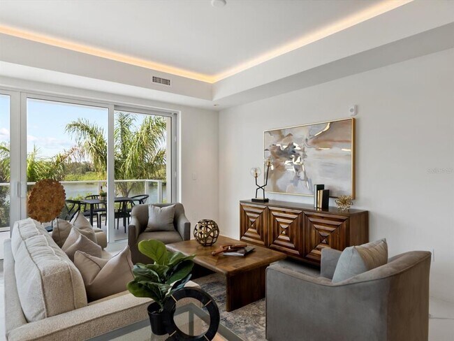 Building Photo - 1020 Sunset Point Rd