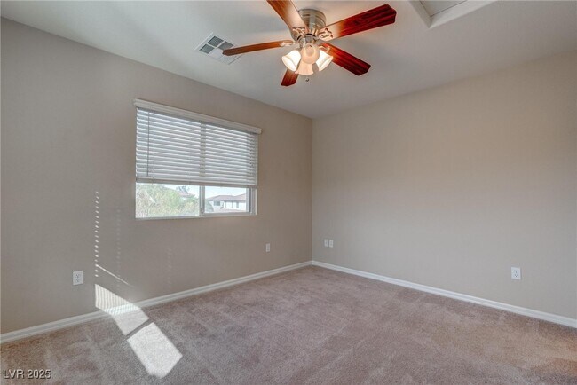 Building Photo - 953 Tafalla Ct