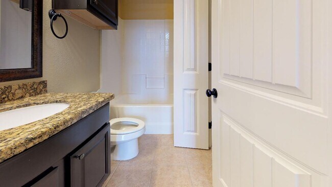 Building Photo - 103 Deacon Dr W