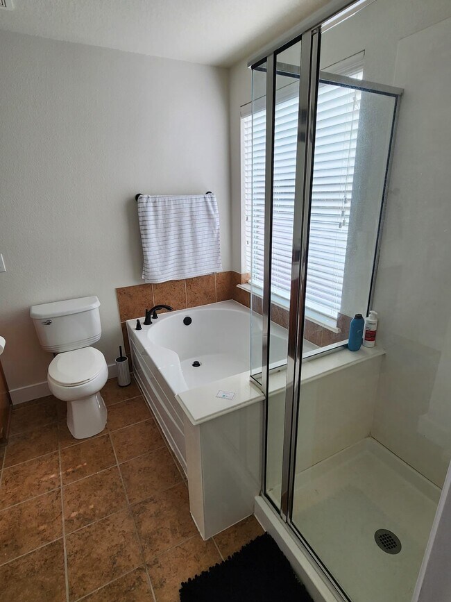 Building Photo - 4519 Woodspring Glen Ln