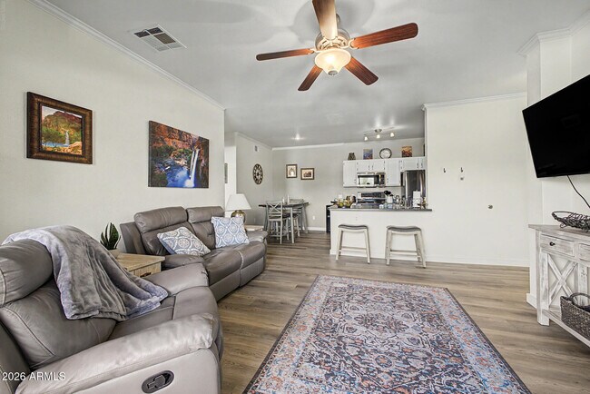 Building Photo - 16013 S Desert Foothills Pkwy