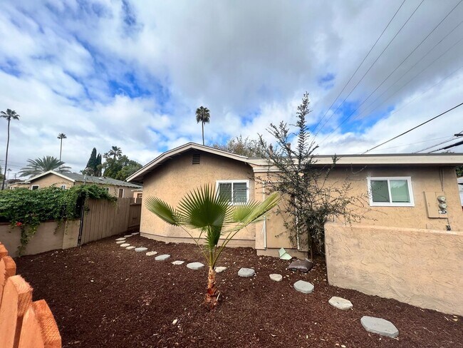 Building Photo - 8320-8322 Fresno Avenue