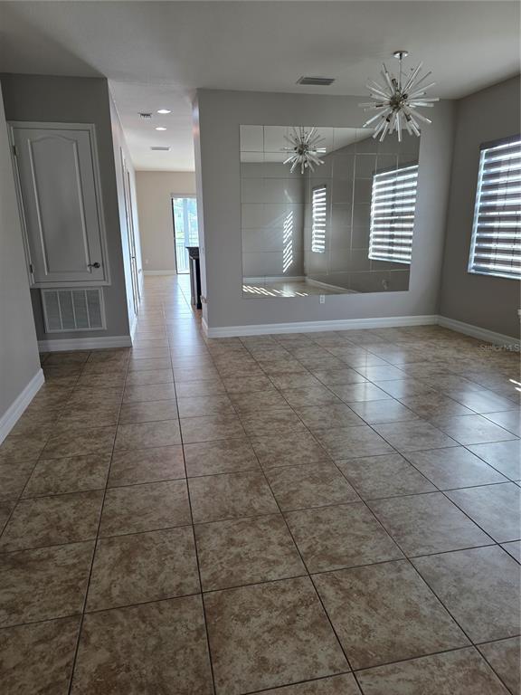 Building Photo - 10737 Willow Ridge Loop