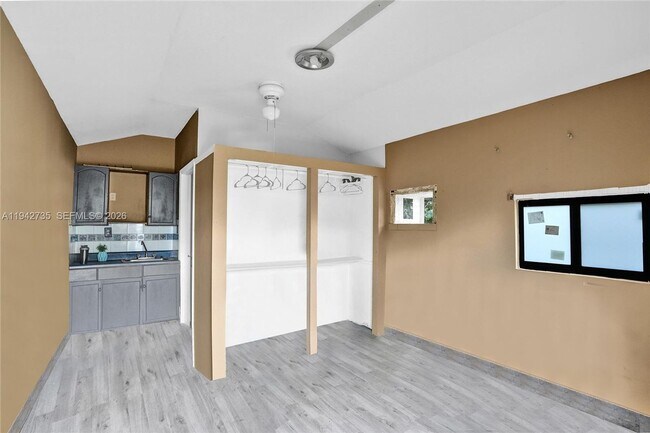 Building Photo - 28640 SW 146th Ave