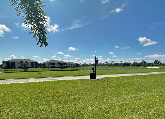 Building Photo - 14040 Heritage Landing Blvd
