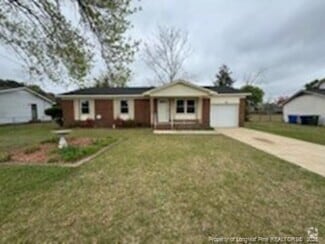 Building Photo - 5627 Carson Dr