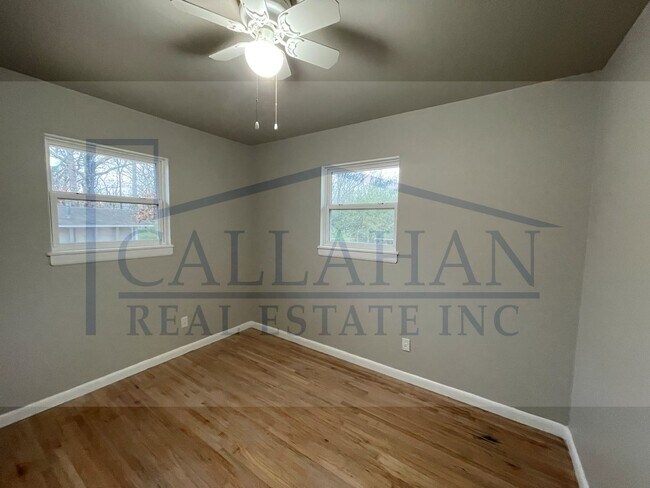 Building Photo - Sherwood 3 Bedroom Home