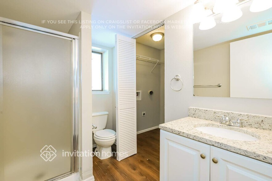 Building Photo - 18856 E Utah Cir