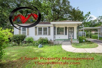 Building Photo - 7055 Langdon Dr