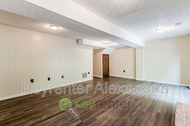 Building Photo - 8239 Dr Craik Ct