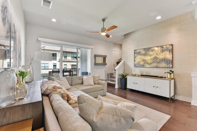 Building Photo - 4107 McKinley Fields Dr