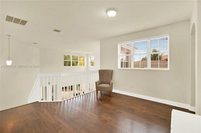 Building Photo - 8324 NW 115th Ct