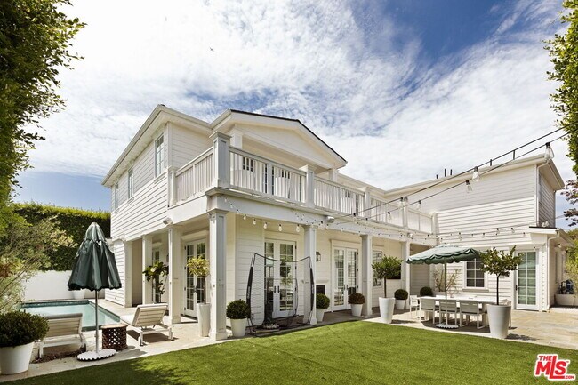 Building Photo - 524 Ocampo Dr