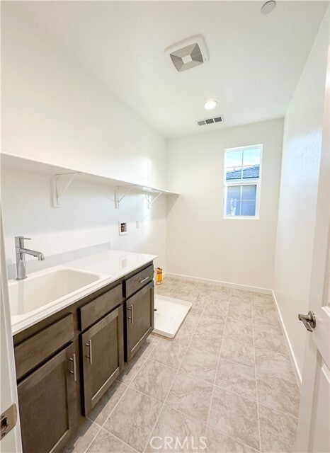 Building Photo - 3881 E Cranbrook Paseo