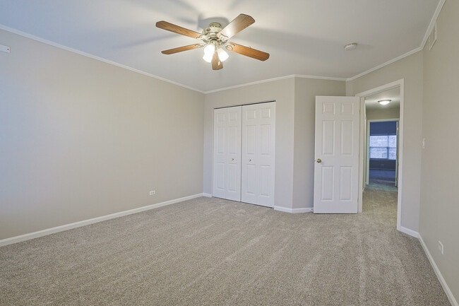 Building Photo - 145 Farmgate Dr