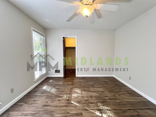 Building Photo - 6101 McMillan Cir