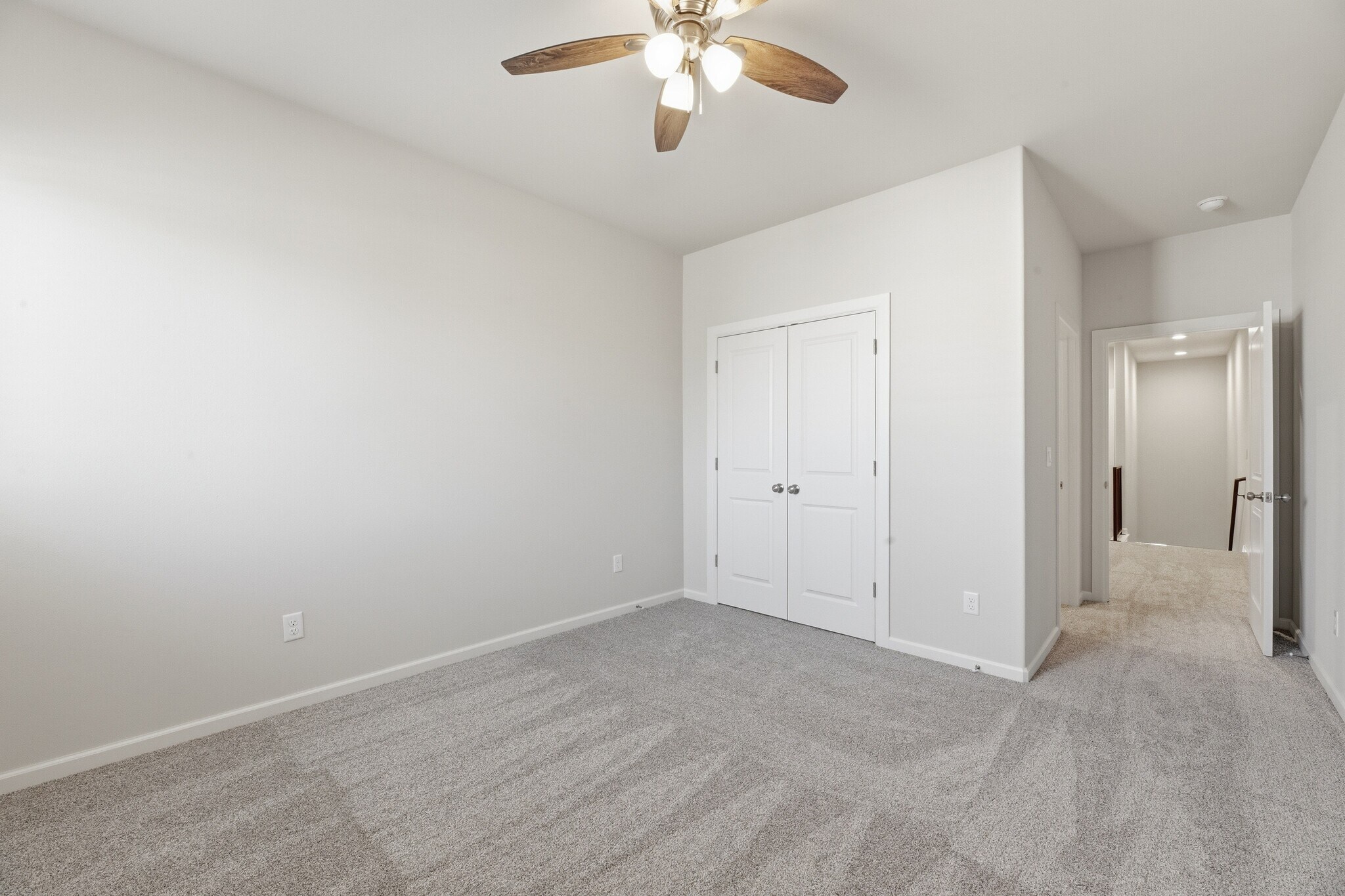 Building Photo - 316 E Elgin St