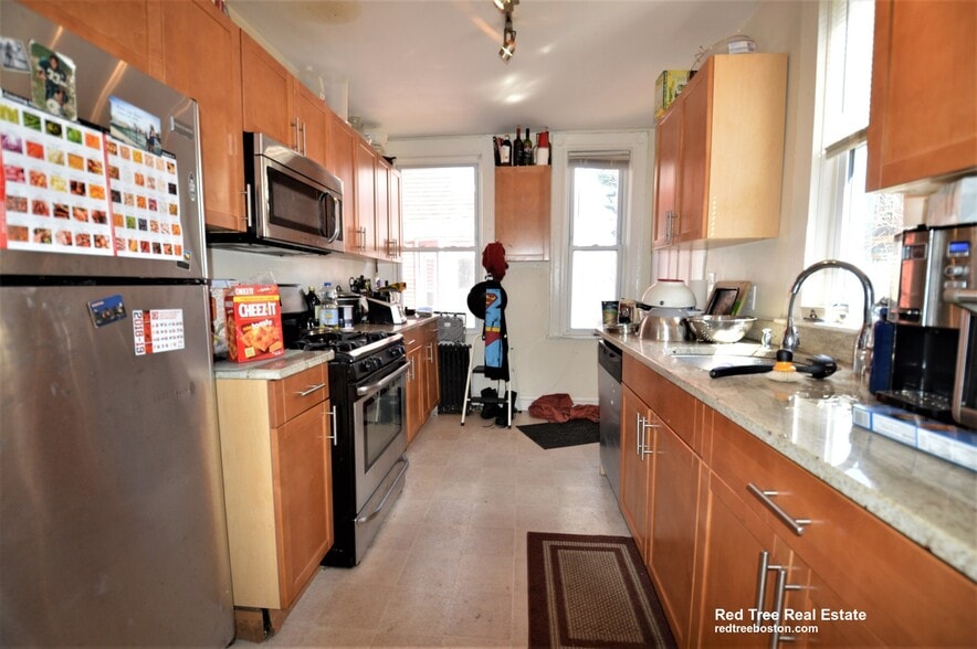 Building Photo - 5 Murdock Terrace