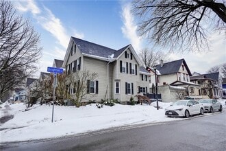 Building Photo - 249 S Goodman St