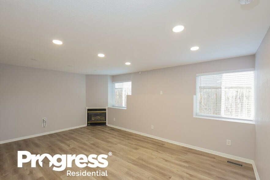 Building Photo - 18442 Keyser Creek Ave