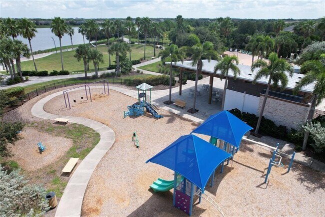 Building Photo - 6123 Voyagers Pl