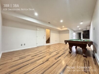 Building Photo - 628 Smugglers Notch Dr