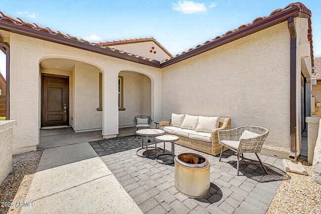 Building Photo - 5816 N 90th Dr