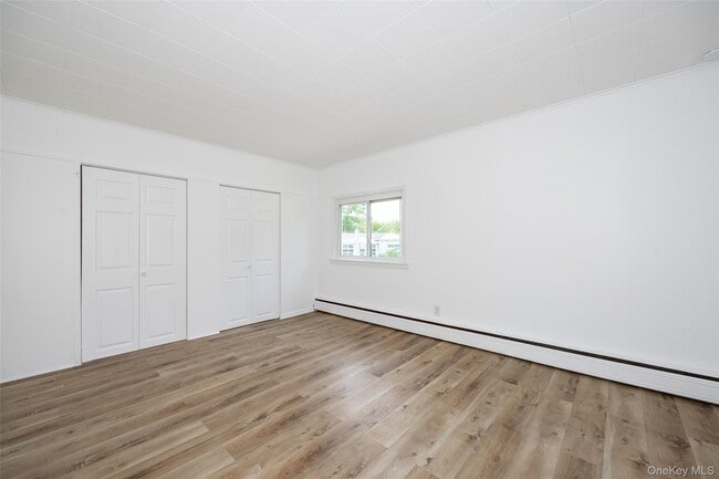 Building Photo - 216 Hobbs Ln