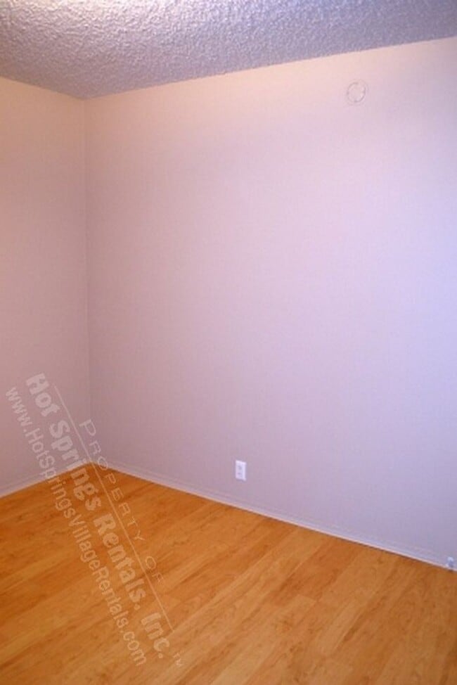 Building Photo - Cortez Courts | Townhome| Unfurnished