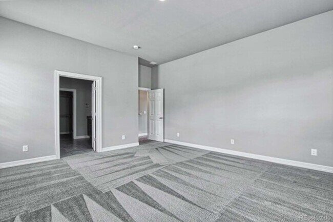 Building Photo - Gorgeous 3B/2B in Anthem Ranch!