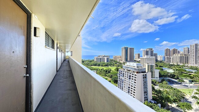 Building Photo - 2092 Kuhio Ave.