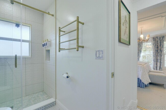 Building Photo - 16975 83rd Pl N