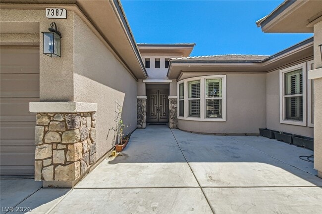 Building Photo - 7387 Preen St