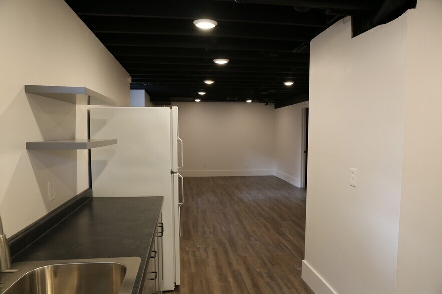 Building Photo - 1511 Leavenworth St