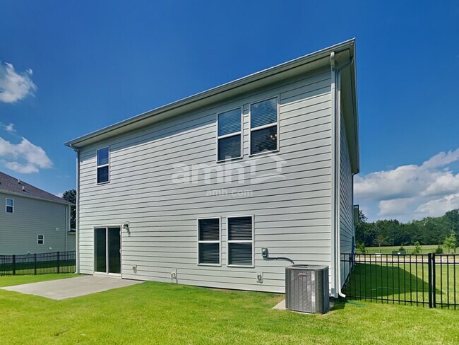 Building Photo - 5924 Hagar Vly Dr