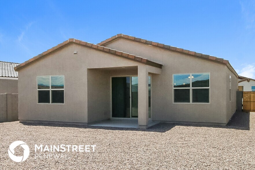 Building Photo - 4576 Stonecrop Dr