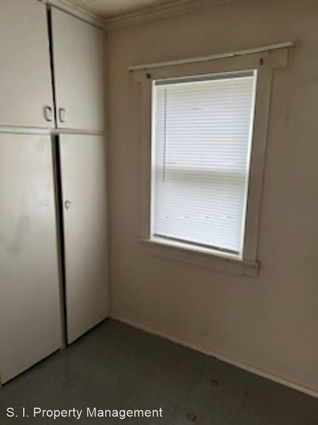 Building Photo - 2 br, 1 bath House - 14 South Linden