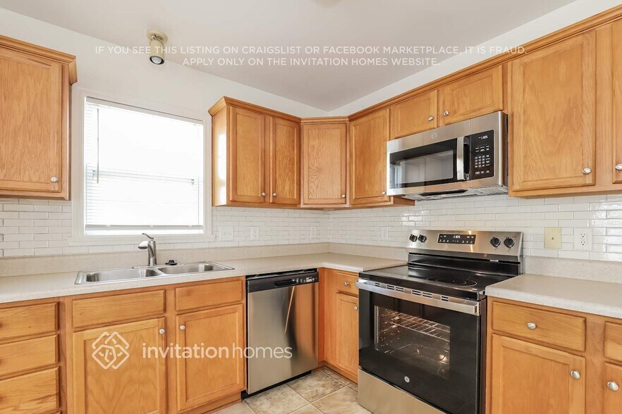 Building Photo - 4360 Reedy Fork Pkwy