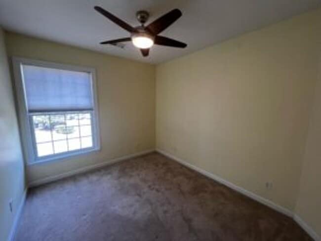 Building Photo - 1411 Belcourt Ln