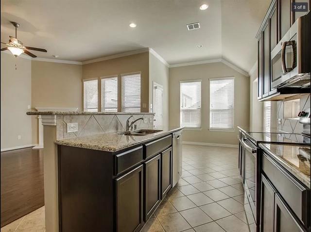 Building Photo - 16328 Amistad Ave