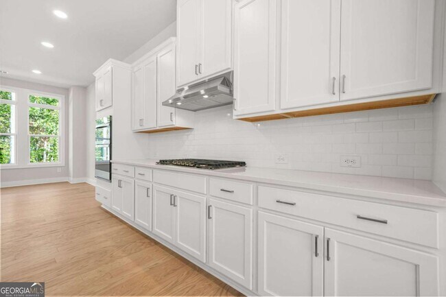 Building Photo - 1500 Wicker Wood Pl