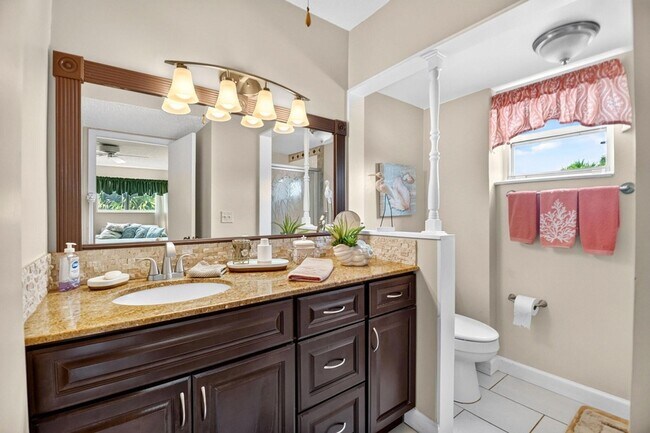 Building Photo - 3425 Via Poinciana