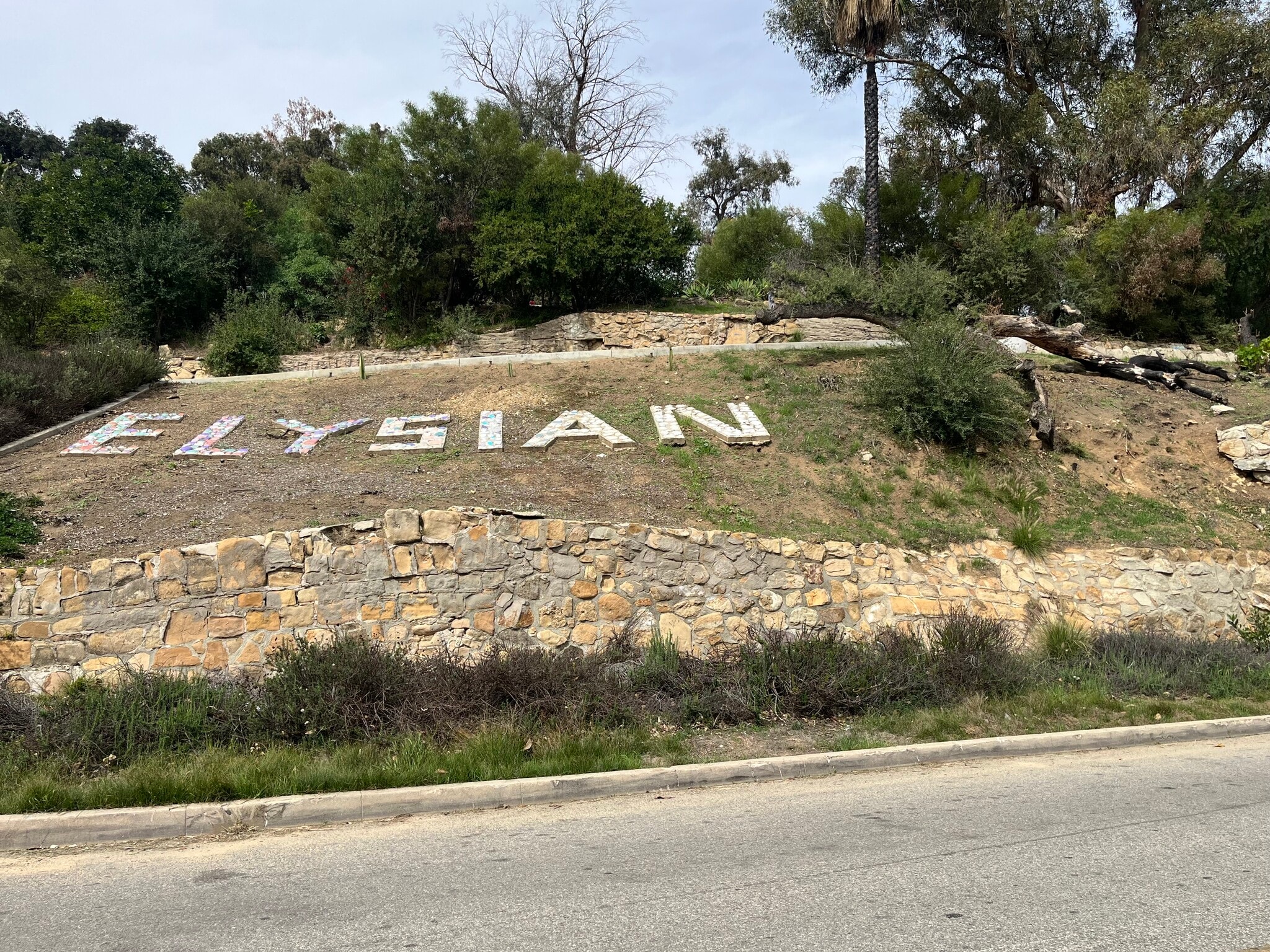 Near Elysian park entrance - 426 Casanova St