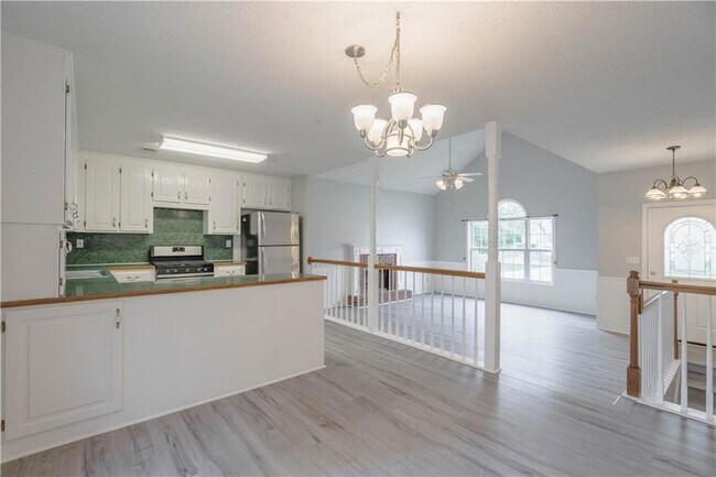 Building Photo - 3158 Parfait Pl