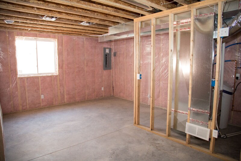 Building Photo - 6301 Saulk Trail