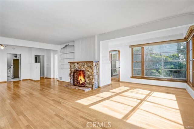 Building Photo - 2007 Glenneyre St