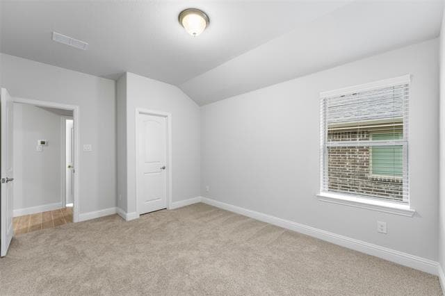 Building Photo - 1404 Kade Ave