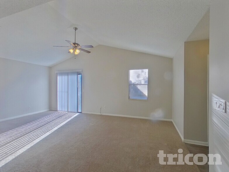 Building Photo - 8168 Fort Lee Trail